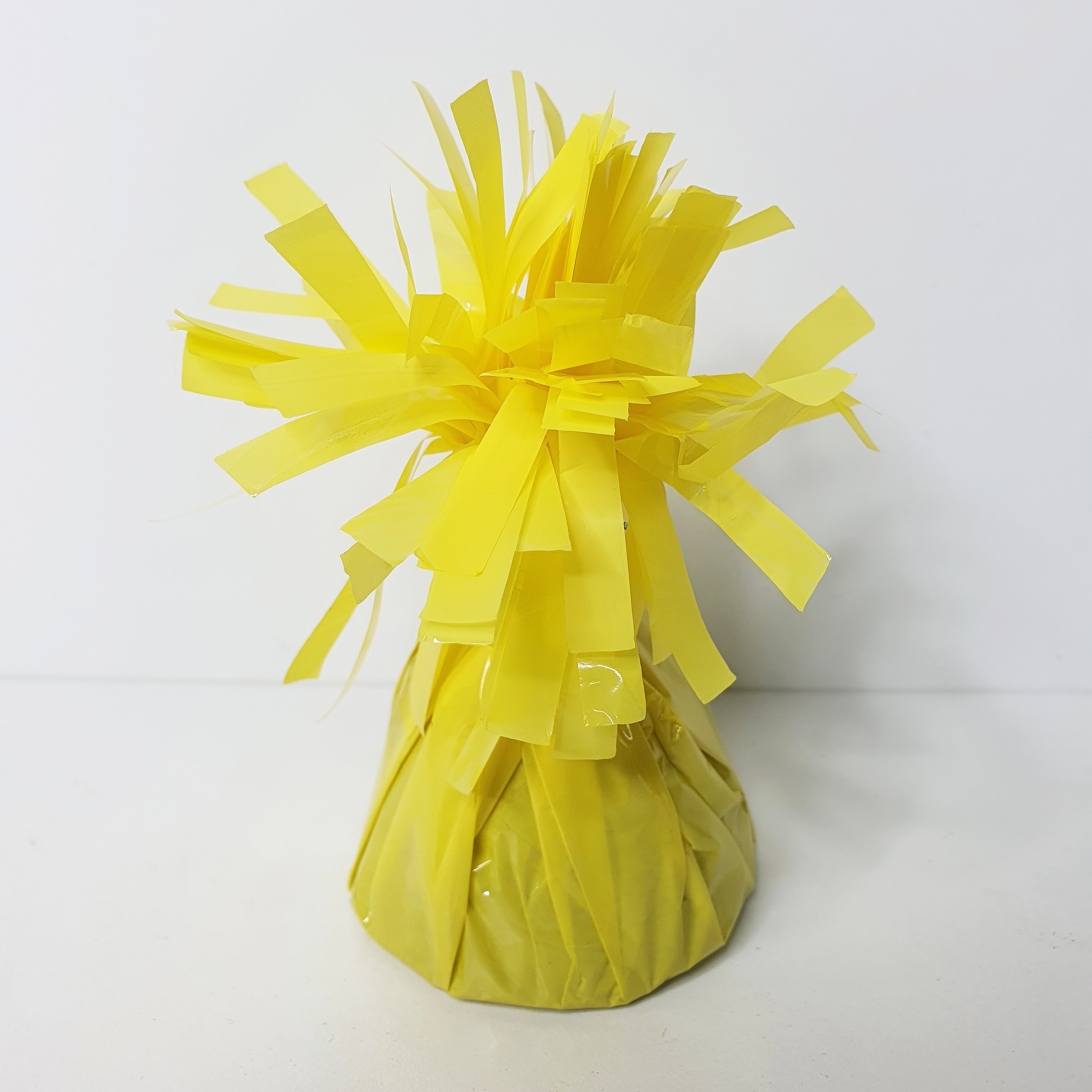 balloon-weights-yellow-d-party-shop