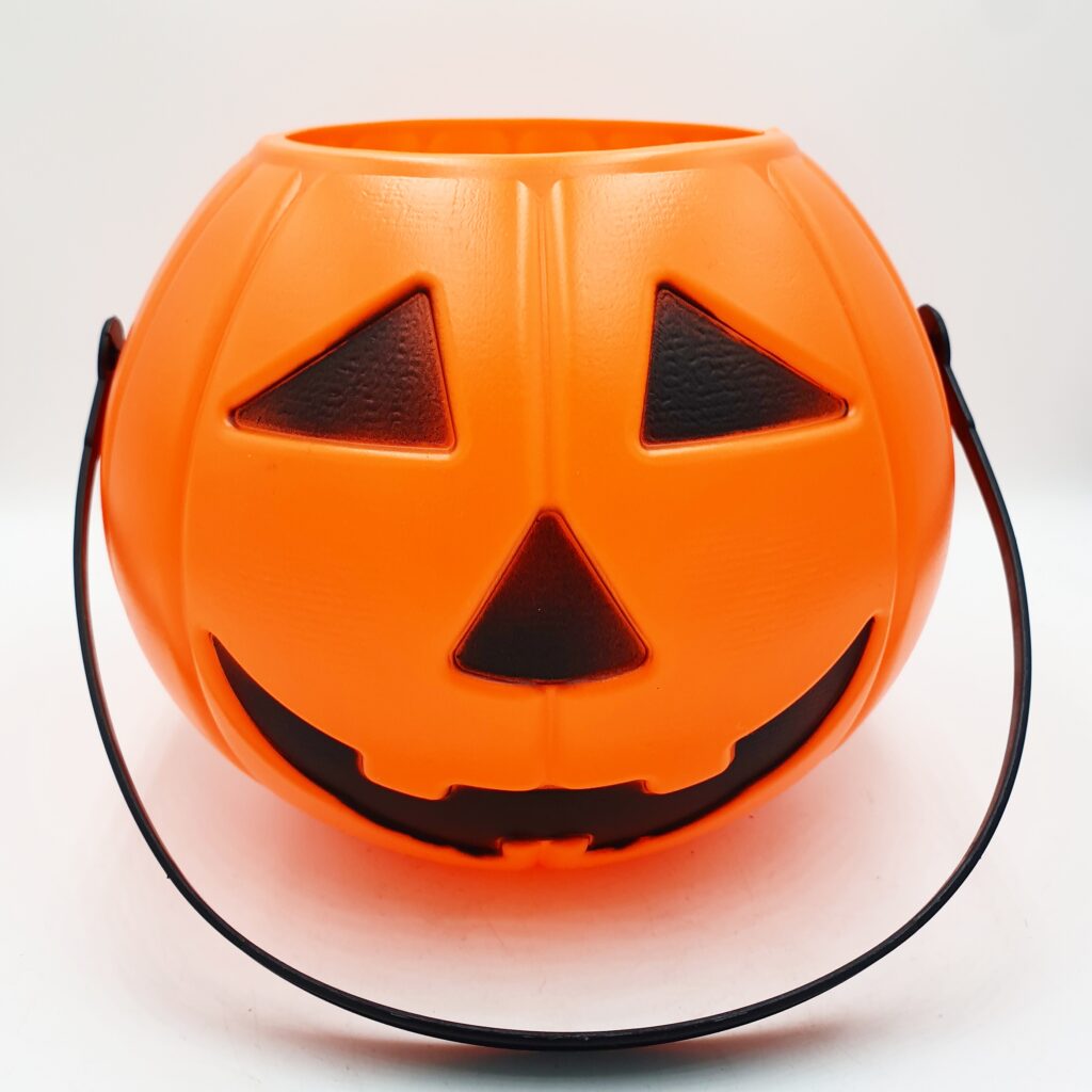 halloween-trick-or-treat-pumpkin-bucket-d-party-shop